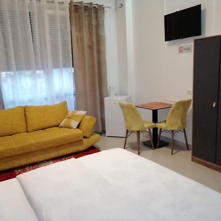 Isabel Rooms 地拉那 客房 照片