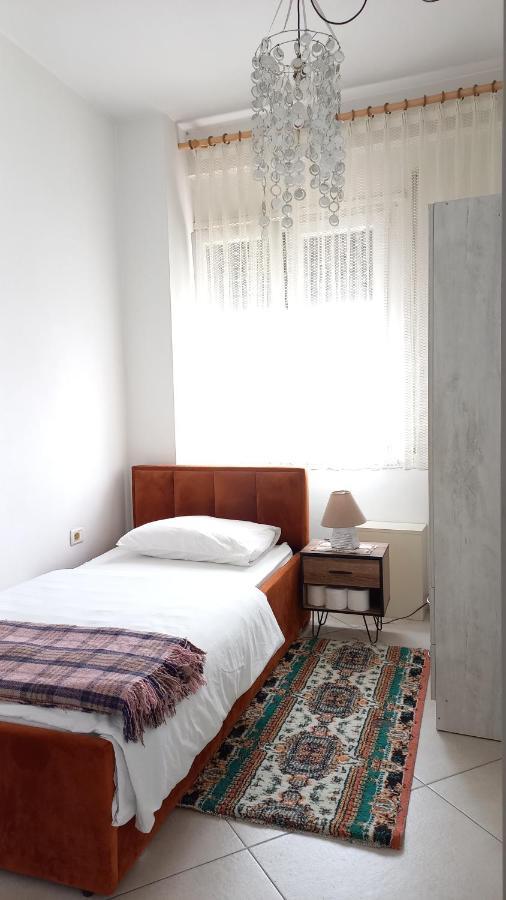Isabel Rooms 地拉那 外观 照片